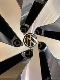Origo Alu kola VW  passat b9 r-line “Bologna” 5x112 - 15
