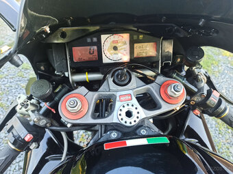 Aprilia RSV 1000 R.V.2002 - 15