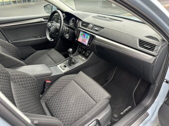 Nabízím Škoda Superb 2.0Tdi 110kw Manuál - 15