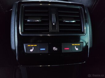 Škoda Superb III 2.0 tdi DSG Style -- TOP VÝBAVA -- - 15
