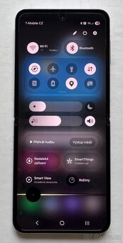 Samsung Galaxy Z Flip 4 VADA DISPLEJE - 15