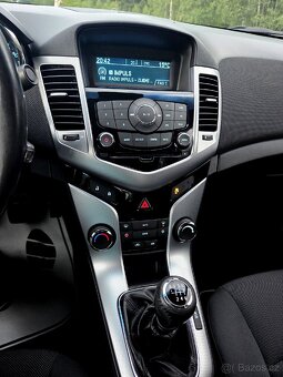 Chevrolet Cruze 2,0 nafta 120kw - 15