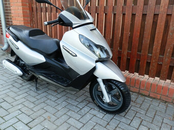 Piaggio X7 125 - 15
