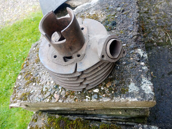 Motor ČZ 250 typ 455 nebo 475 - 15