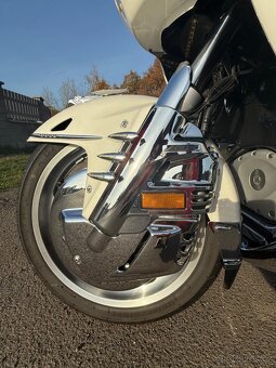 Honda Goldwing GL 1800 - 15