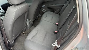 Peugeot 308 SW 1.6HDI 66kW kombi - možnost splátek - 15