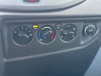 Ford Transit,96kw,6míst,1.maj.Čr,odpočet dph,tažné - 15