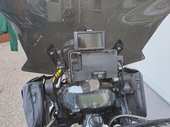 BMW R1200 GS 2017 najeto 44000 km - 15