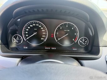 BMW F10 535d xDrive/M paket/Top výbava/102.000km - 15
