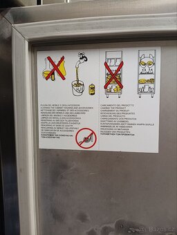 Mrazicí skříň Electrolux Mrazák - 15