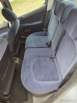Peugeot 206 1.1i - 15