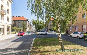 Pronájem plně zařízeného bytu u metra Bořislavka Praha 6. Kl - 15