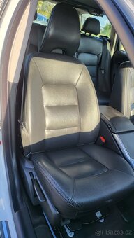 VOLVO XC70 2016 2.0D4 133kW SUMMUM,TEMPOMAT,VÝHŘEVY,SERVISKA - 15