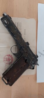 Pistole Steyr 1912 úředně znehodnocena v roce 1985 na VB - 15