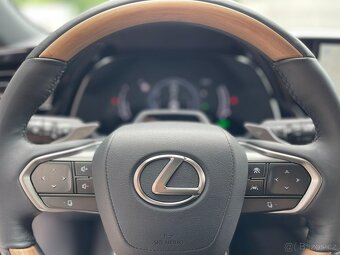 Lexus rx350h - 15