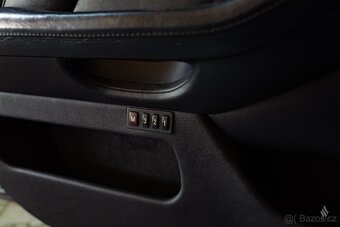 BMW E39 540i Individual – manuál, top stav, investiční kus - 15