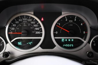 Jeep Wrangler 2.8 CRD Sport A/T - 15