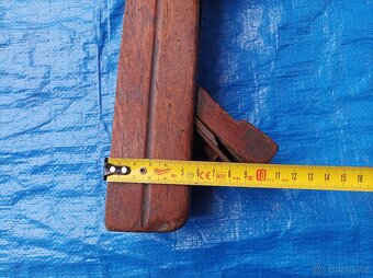 Dřevěný hoblík - 15