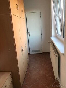 Prodej moderního bytu 3+KK s balkónem u rybníka Hamr – Praha - 15