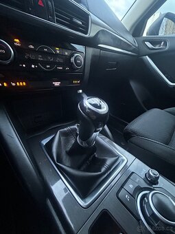 MAZDA CX-5 2.0i 118KW 4x4 MANUÁL LED-NAVI-VYHŘEV-KAMERA-BOSE - 15