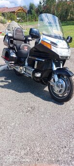 Honda Goldwing - 15