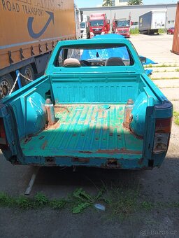 Prodám škoda favorit pick-up - 15