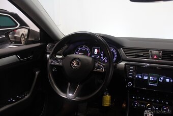 Škoda Superb III 2.0 TDI 110kW | 2017 | LED | Navigace - 15