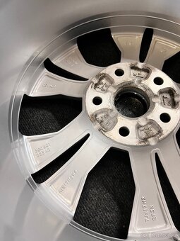 5x112 R17 VW Passat B8 Alltrack - TOP STAV - 15