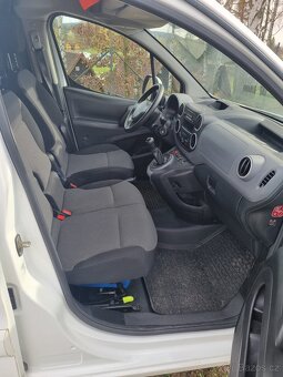 Peugeot Partner Van - 15