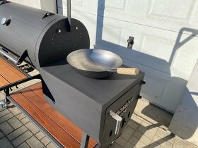 BBQ americky gril - Smoker - 15