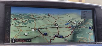 BMW 650i xDrive 300kw kabrio 82000km head-up kůže - 15