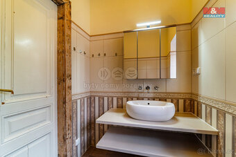 Prodej bytu 2+1, 54 m², Mariánské Lázně, ul. Mladějovského - 15
