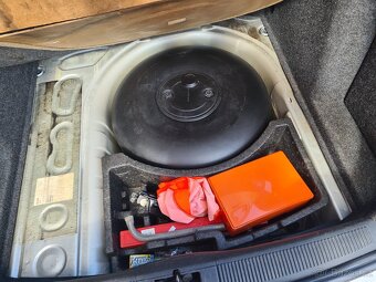 Fabia Combi 1.4 16v LPG ve výbavě,bez koroze a závad - 15
