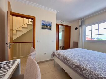 Tenerife: Duplex se 2 ložnicemi a výhledem na oceán na prode - 15