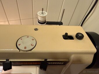 Šicí stroj Pfaff Hobbymatic 807 - 15