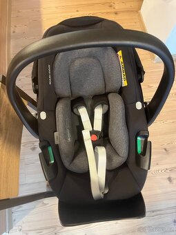 MAXI-COSI Pebble 360 + 2x Isofix - 15