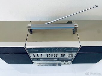Radiomagnetofon Sanyo C50, rok 1983 - 15