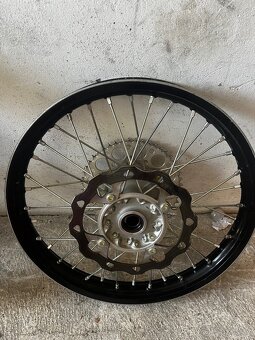 Suzuki RMZ-250 - 15