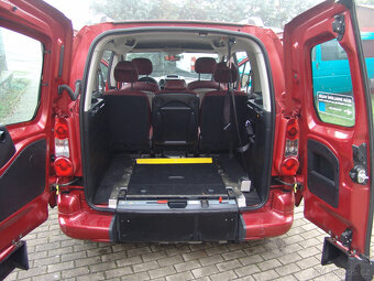 Berlingo s nájezdovou rampou - 15