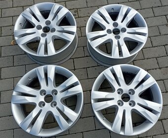 Peugeot 5008 - Náhradní díly (barva bílá KWED) - 15