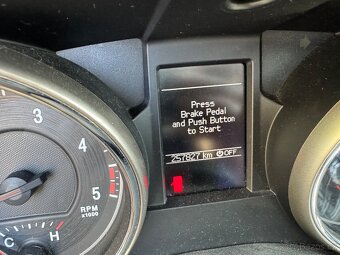 Jeep Grand Cherokee - 15