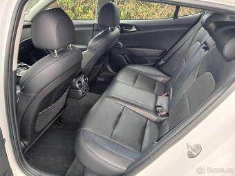 Kia Stinger 2.0 T-GDi 188kW 4x4 - 15