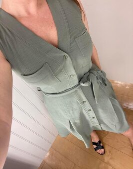 Olivové šaty DKNY - 15