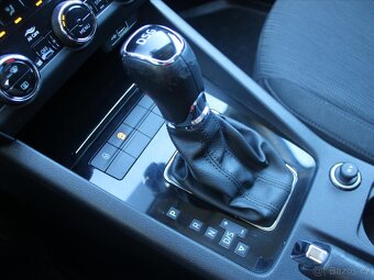 Škoda Octavia 2,0 TDi 110kW DSG Style Combi ČR 1.maj CR 7DSG - 15