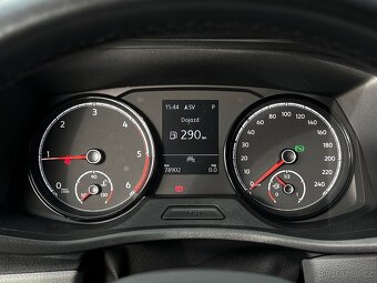 ✅ VW Caravelle T6.1 LONG 110kw Ťažné Webasto Serviska -DPH - 15