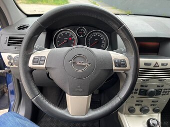 Opel Astra 1.6 i 16V Edition - 15