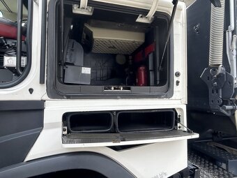 Volvo FH 500 HP VTT3R 3stranný sklápěč 8x4 - 15