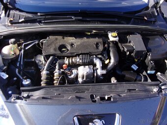 Peugeot 308SW 1,6HDi 68kW diesel,koup. v čr 12. 2013 - 15