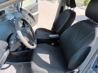 Toyota Yaris 1,3 64kw,KLIMA,KOLA - 15