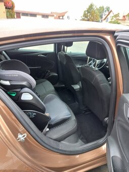 Opel Astra k 1,6 CDTI 81KW - 15